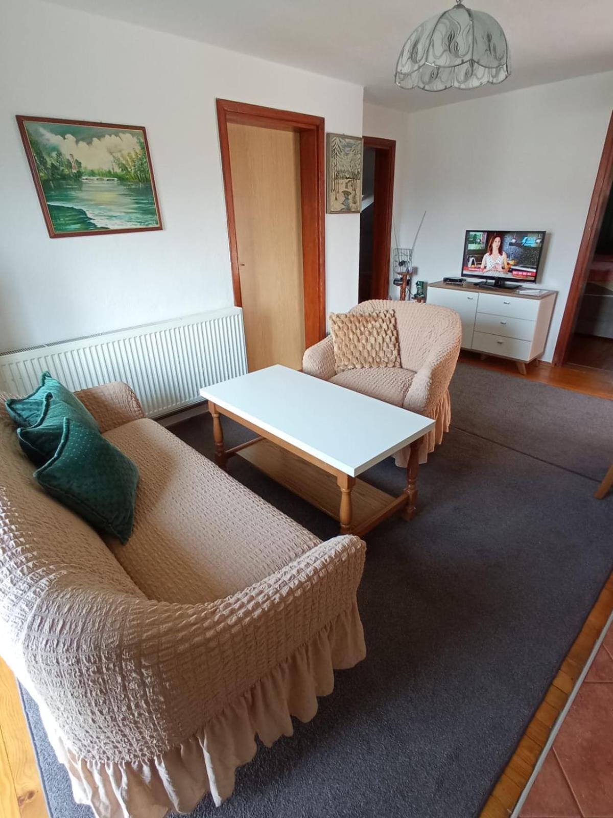 Apartman "Em" Bihać Exterior foto